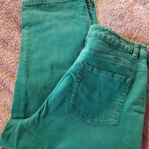 Basic Edition capris